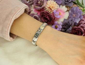 Charms Nomination Link 18K zawieszka złoto Kwiat czarna masa perłowa 030521 22 (2).jpg